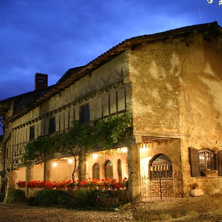 Hostellerie Du Vieux Pérouges Exteriér fotografie