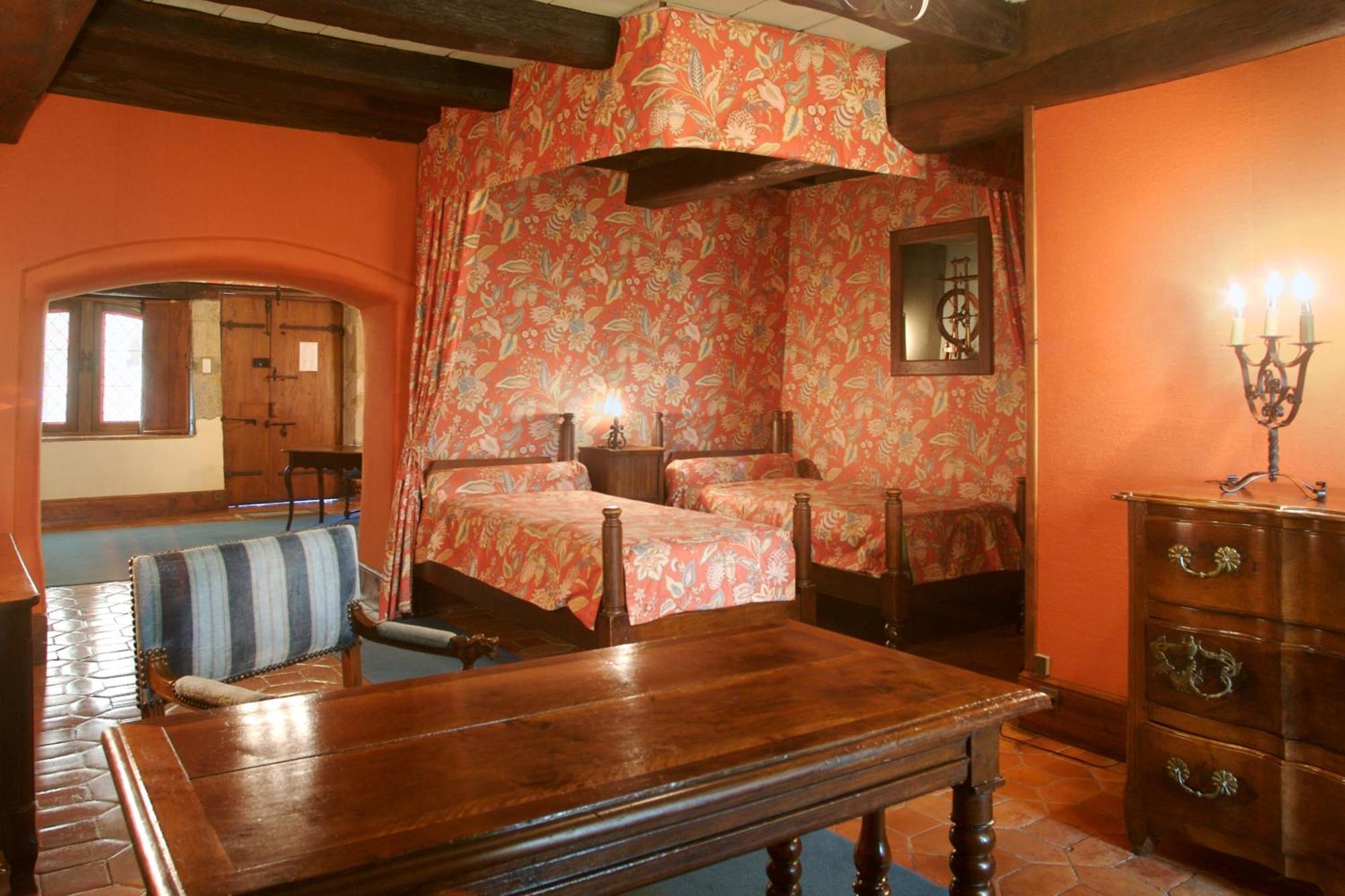 Hostellerie Du Vieux Pérouges Exteriér fotografie